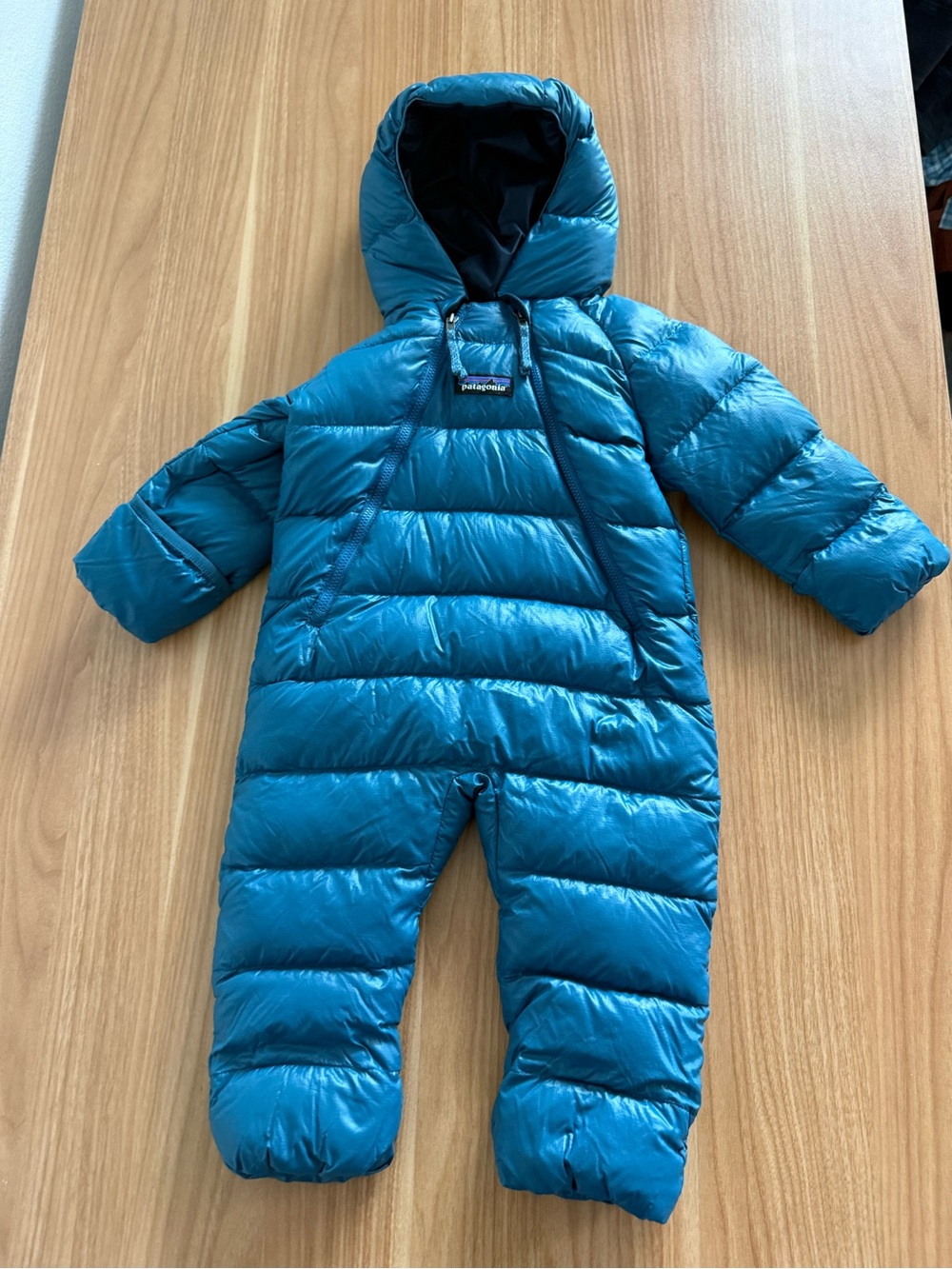 Patagonia Infant Hooded Hi-Loft Down Sweater Bunting in Blue Size 3-6 Months